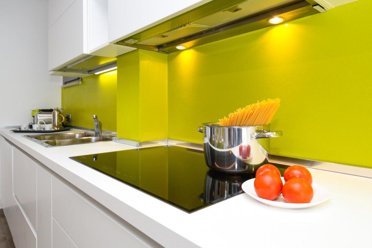 Borgo Gasparina Family Apartments كاستلْنْيوفو ديل غارد المظهر الخارجي الصورة