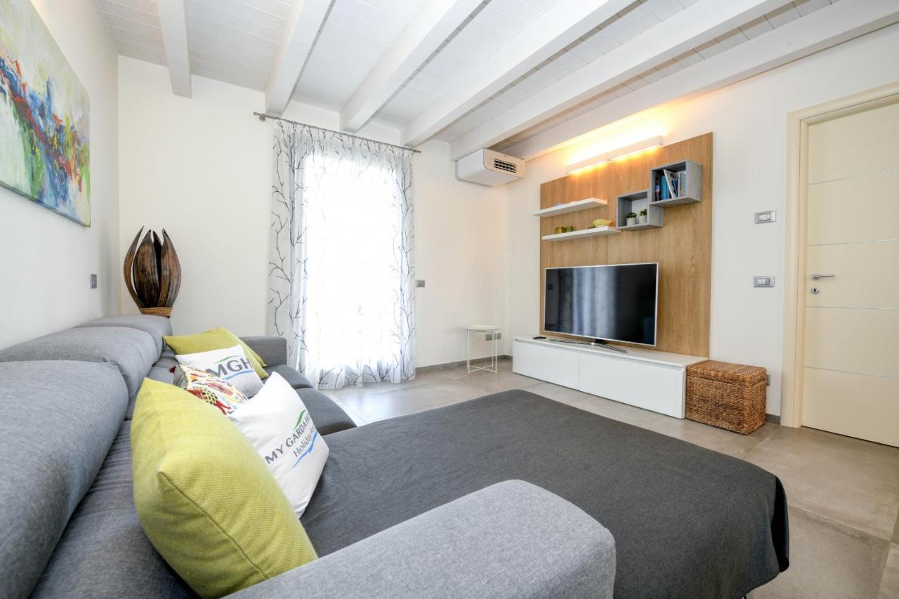 Borgo Gasparina Family Apartments كاستلْنْيوفو ديل غارد المظهر الخارجي الصورة