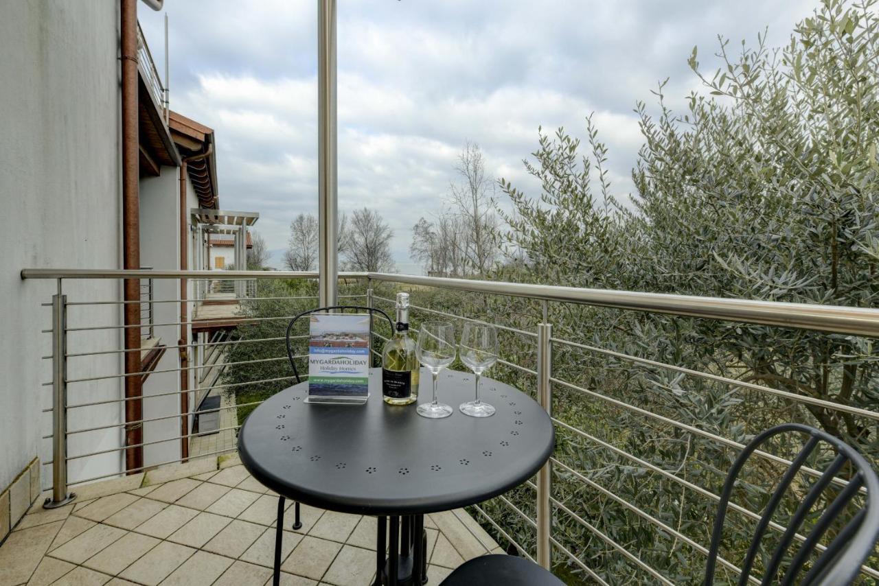 Borgo Gasparina Family Apartments كاستلْنْيوفو ديل غارد المظهر الخارجي الصورة