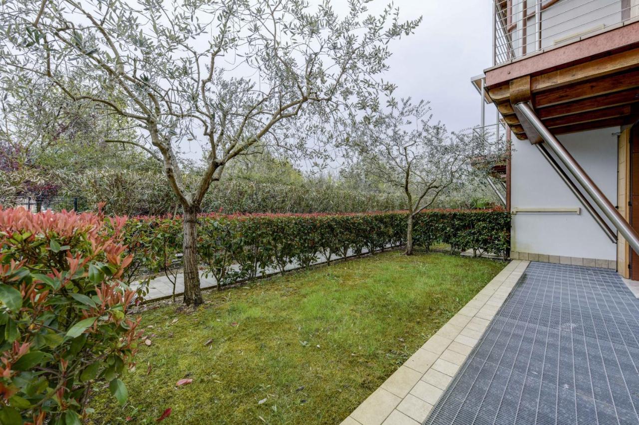 Borgo Gasparina Family Apartments كاستلْنْيوفو ديل غارد المظهر الخارجي الصورة